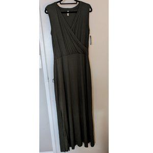 Green wrap-top maxi dress XL NWT